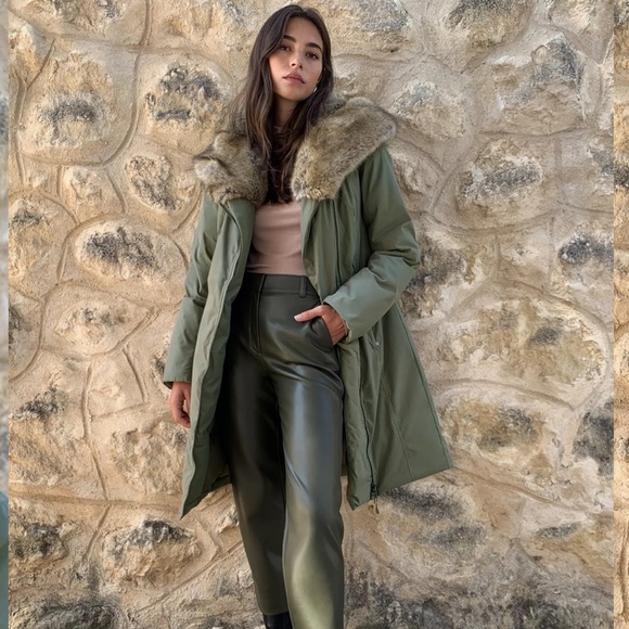 St. Moritz Parka in Olive Leaf Green - Picture 2 of 7